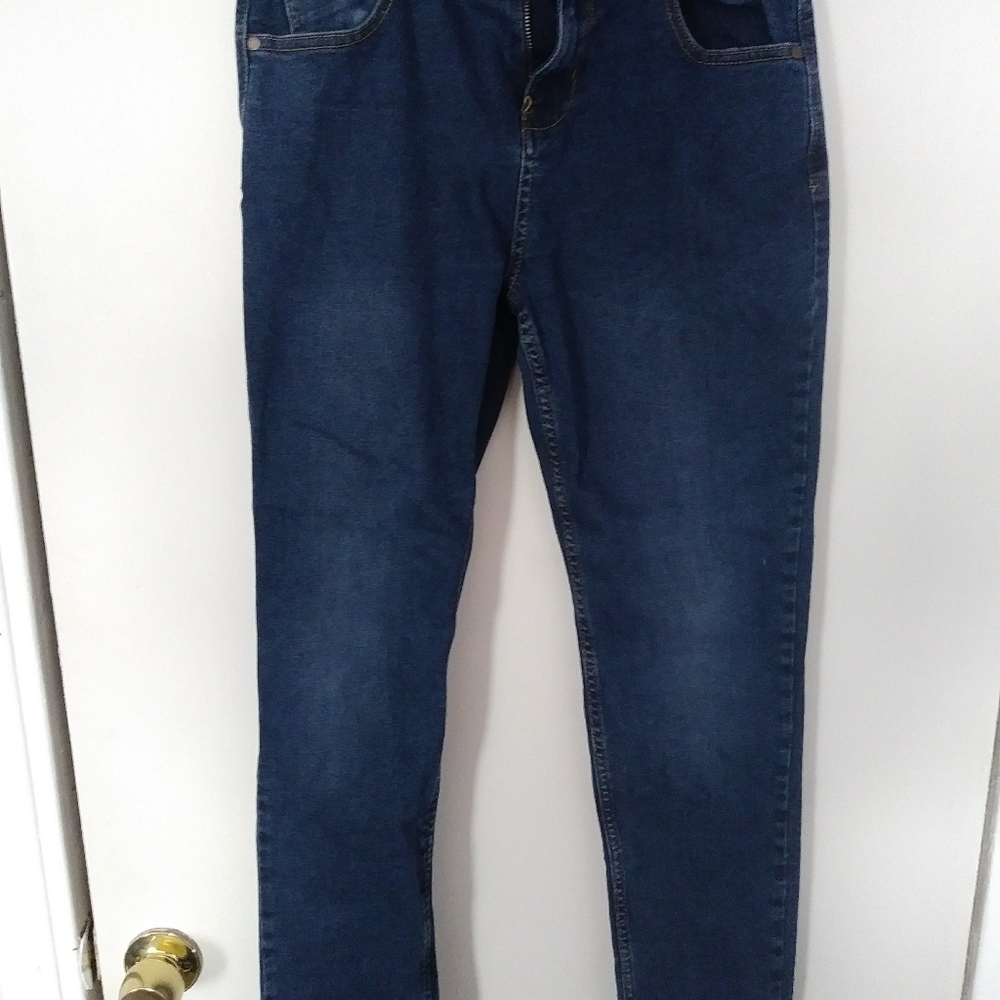 Jeans - Picture 2 of 2